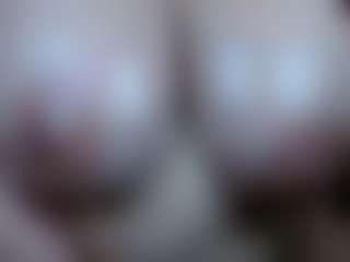 Live cam show with josephinne miller - Hairy Armpits on Gym Cam Girls