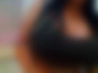 Live cam show with Hillarysofia - Ejaculation on live18s.com