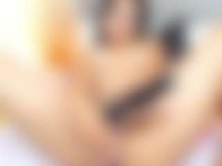 Live cam show with Julieta-Coopeer - Teen (18+) on friskycurves.com | colombia