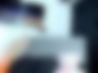 Live cam show with Julieta-Coopeer - Highheels on TottyGirls