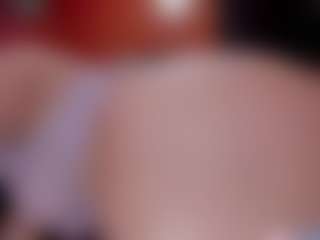 Live cam show with Laura Hills - Role Play MILF on Camsoda