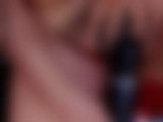 Live cam show with Laura Hills - Ass Clapping on Free Soda