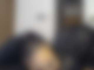 Live cam show with AsianBaddie - Bedroom Asian on CamwithHer