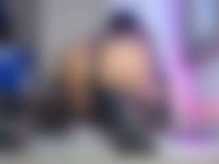 CATALINABROWNs's Live Sex Cam Show