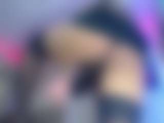 Live cam show with CATALINABROWNs - Average on Soda Cam