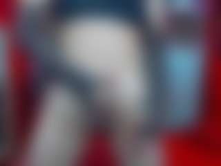 ClarinePein's Live Sex Cam Show