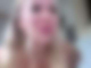Live cam show with Megan-Ros - Handjob on Cam Slut