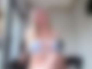 Live cam show with Megan-Ros - Fetish on sexylivex.com