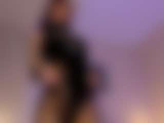 Live cam show with Violetta-Nur - Cute on Camsoda