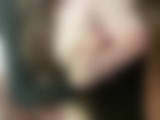 Live cam show with Elzakom - Facial on fapnchat