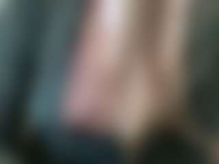 Elza Kom's Live Sex Cam Show