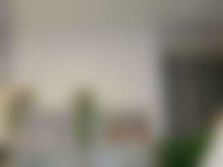 Live cam show with LadyLeea - Granny Blonde Hair on Hubzter Live