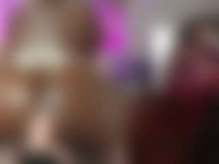 Live cam show with Alice-duperly - Bikini on SmokeAndPoke