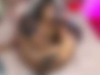 Live cam show with Alice-duperly - Ebony Anal on AdultVida.com