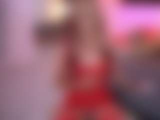 Live cam show with CindeFucknRella - Foot Fetish on Milfs Live