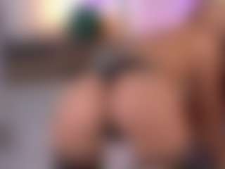 CindeFucknRella's Live Sex Cam Show