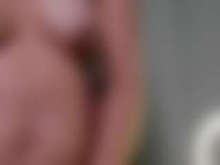 Live cam show with harleyqueen18 - Master on Cam Slut