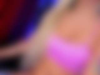 TheQueensHot's Live Sex Cam Show