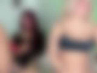 Live cam show with TheQueensHot - Tease on CSO-WL