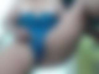 Live cam show with yosselin23 - Ebony MILF on xxxlivecams.org