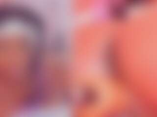 Эротическое вебкам-шоу lunathonnson в прямом эфире