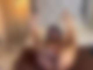 MarianaBranz's Live Sex Cam Show