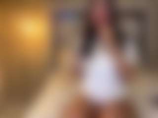 MarianaBranz's Live Sex Cam Show