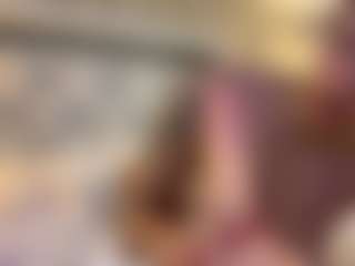 MarianaBranz's Live Sex Cam Show