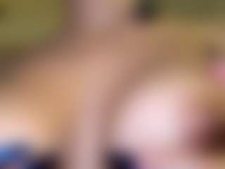 MarianaBranz's Live Sex Cam Show