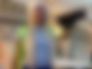 MarianaBranz's Live Sex Cam Show