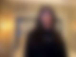 MarianaBranz's Live Sex Cam Show