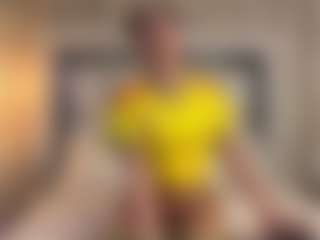 MarianaBranz's Live Sex Cam Show