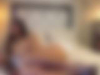 Live cam show with MarianaBranz - Cosplay Ebony on Dare Cams