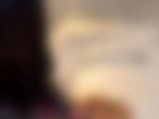 MarianaBranz's Live Sex Cam Show