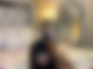 MarianaBranz's Live Sex Cam Show