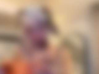 MarianaBranz's Live Sex Cam Show