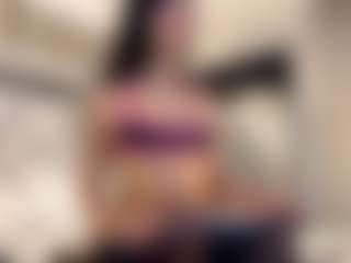 MarianaBranz's Live Sex Cam Show