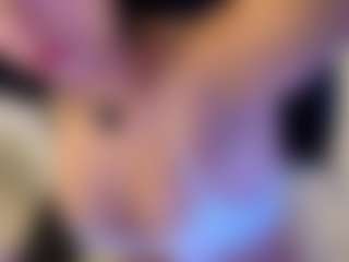 MarianaBranz's Live Sex Cam Show