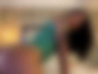 MarianaBranz's Live Sex Cam Show