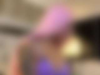 MarianaBranz's Live Sex Cam Show
