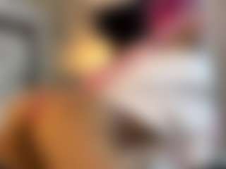 MarianaBranz's Live Sex Cam Show
