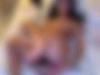 MarianaBranz's Live Sex Cam Show