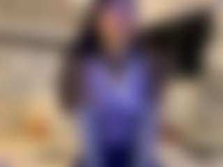 MarianaBranz's Live Sex Cam Show