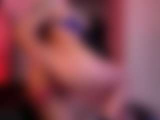 MarianaBranz's Live Sex Cam Show