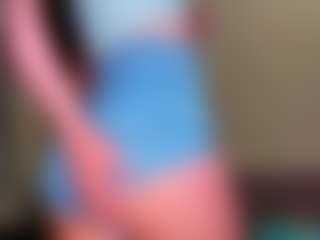 Kimmberrr's Live Sex Cam Show