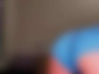 Live cam show with Kimmberrr - Smoking on chickslive.net