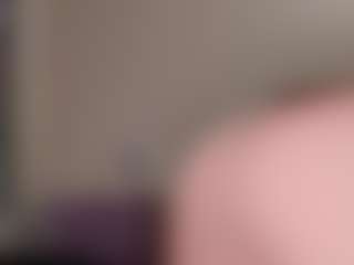 Kimmberrr's Live Sex Cam Show