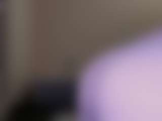Kimmberrr's Live Sex Cam Show