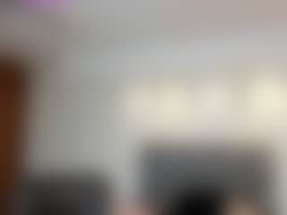 Live cam show with Victoria Mooree - Small Tits Mature on TeamSkeetLive