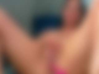 Live cam show with addell3 - Bedroom Lovense on Hubzter Live